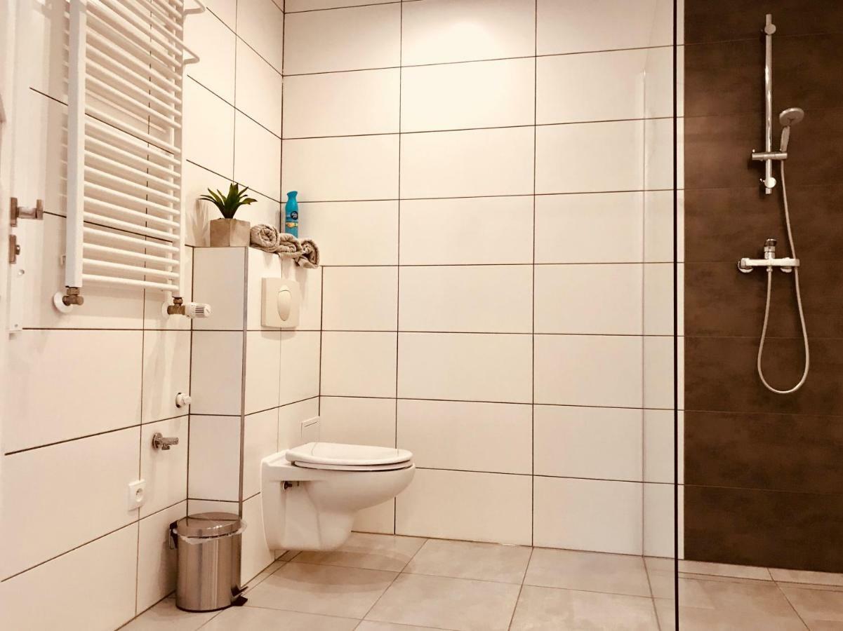 Apartamenty Aleksandry Apartament Przy Parku Свиноуйсьце Экстерьер фото